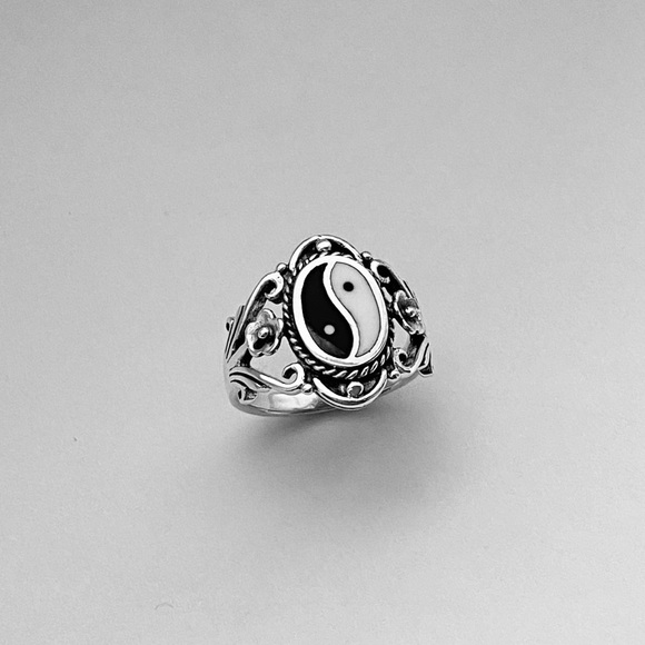 Sterling Silver Statement Yin Yang Ring with Flower, Yoga Rings, Balance of Life - Picture 12 of 12